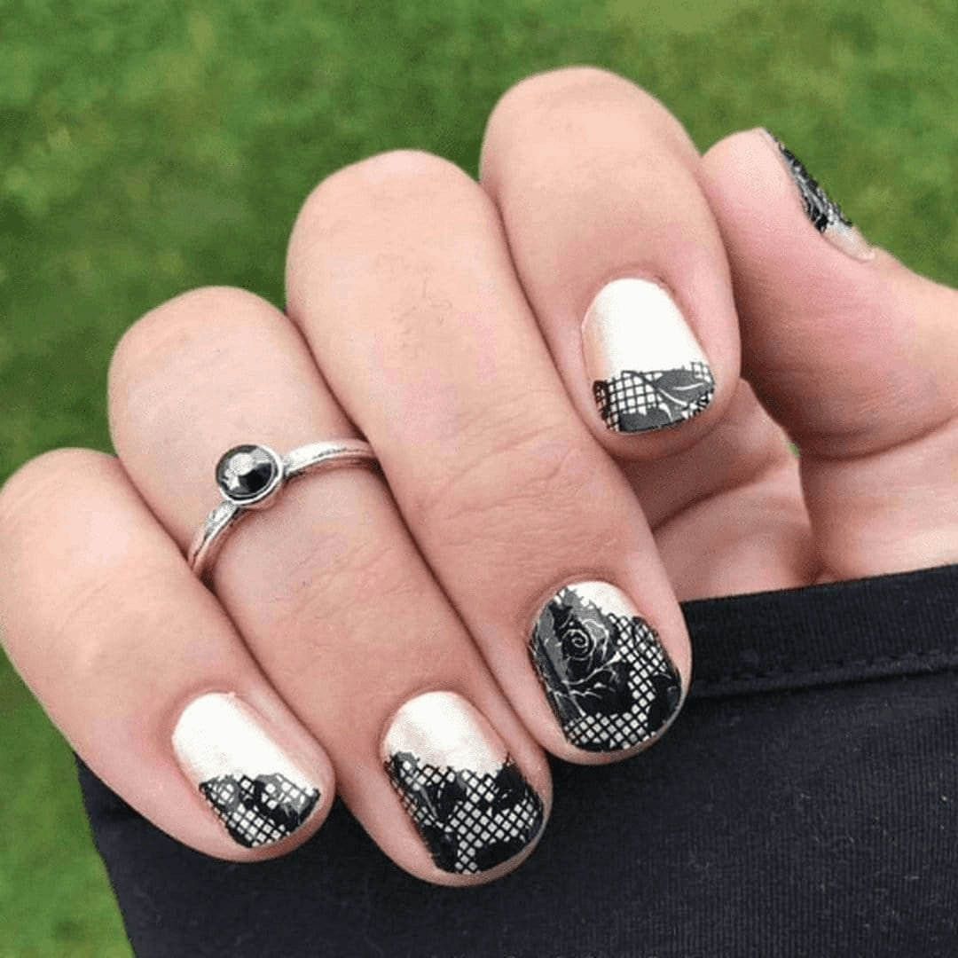 Bare My Soul-Adult Nail Wraps-Outlined