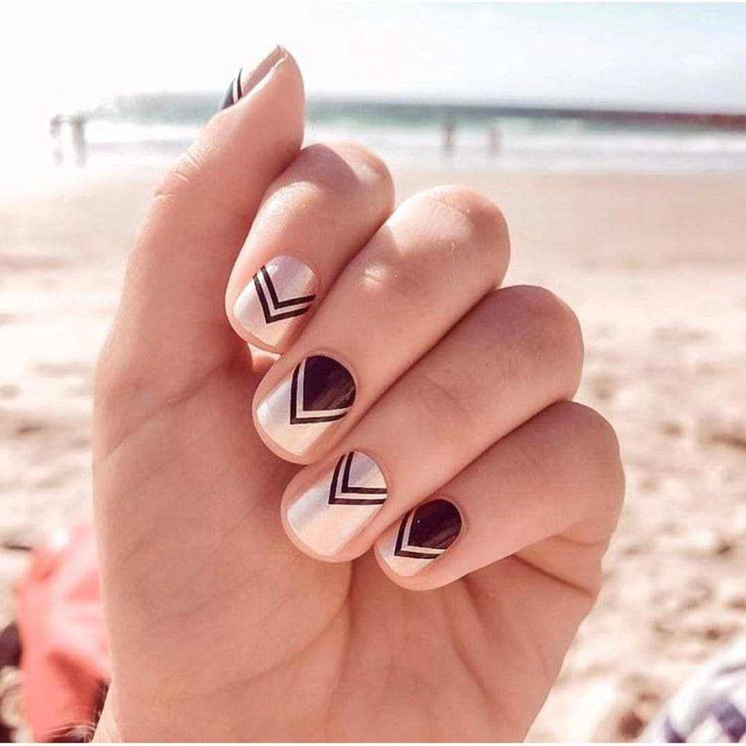 Big Debut-Adult Nail Wraps-Outlined