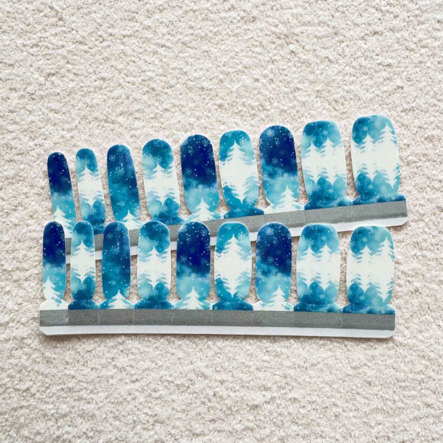 Icy Woodland-Adult Nail Wraps-Outlined