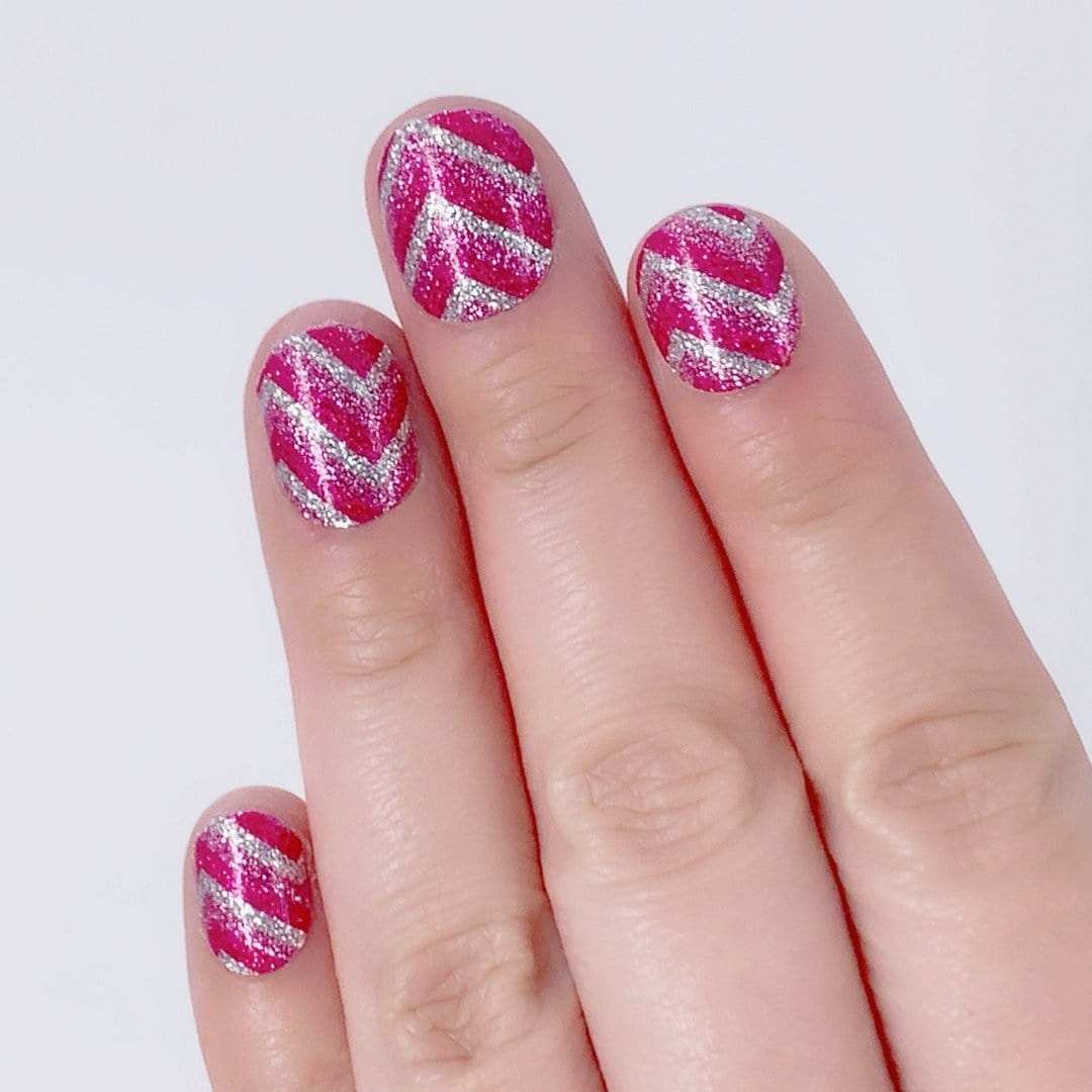 Latitude Run-Adult Nail Wraps-Outlined