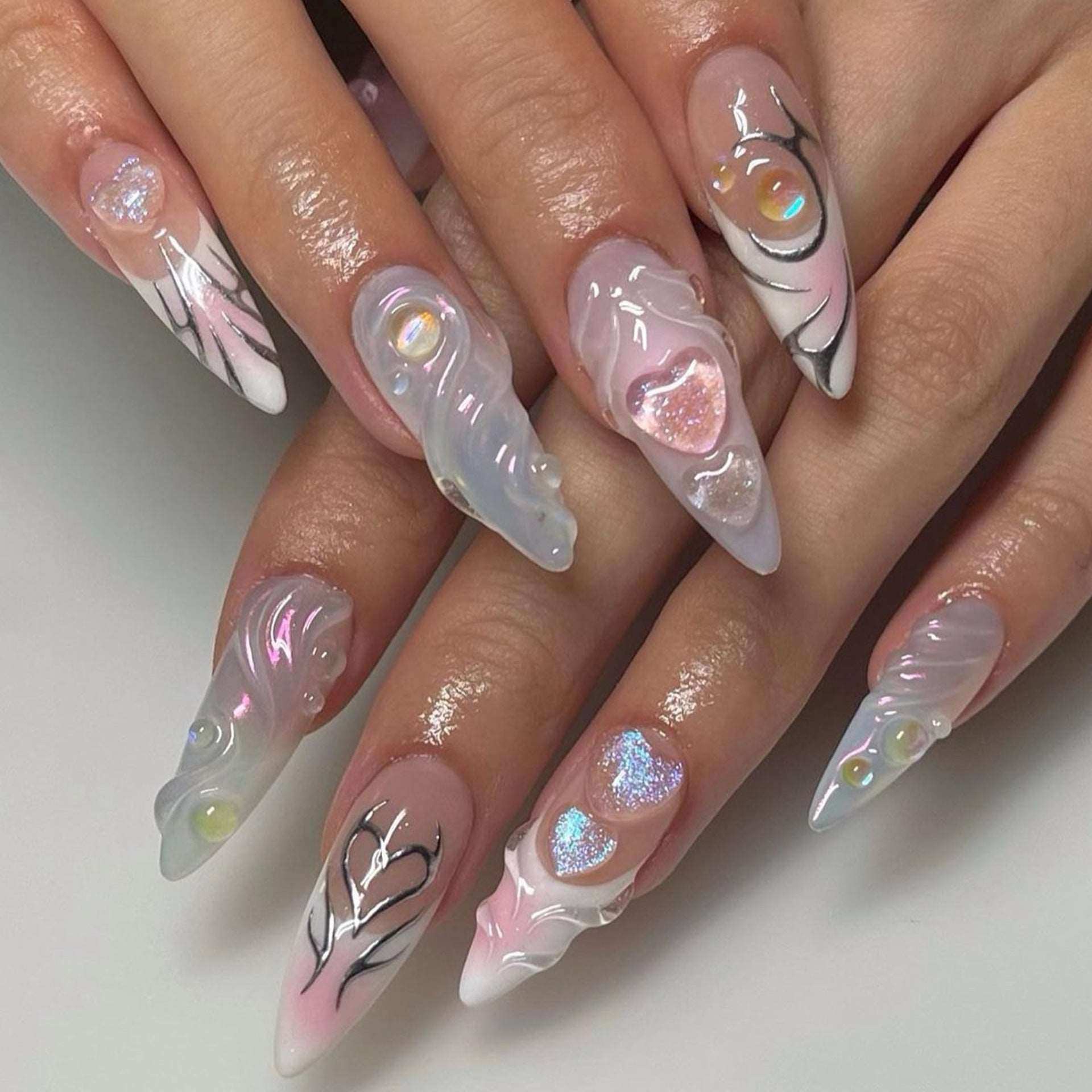 Love in Full - Press On Nails