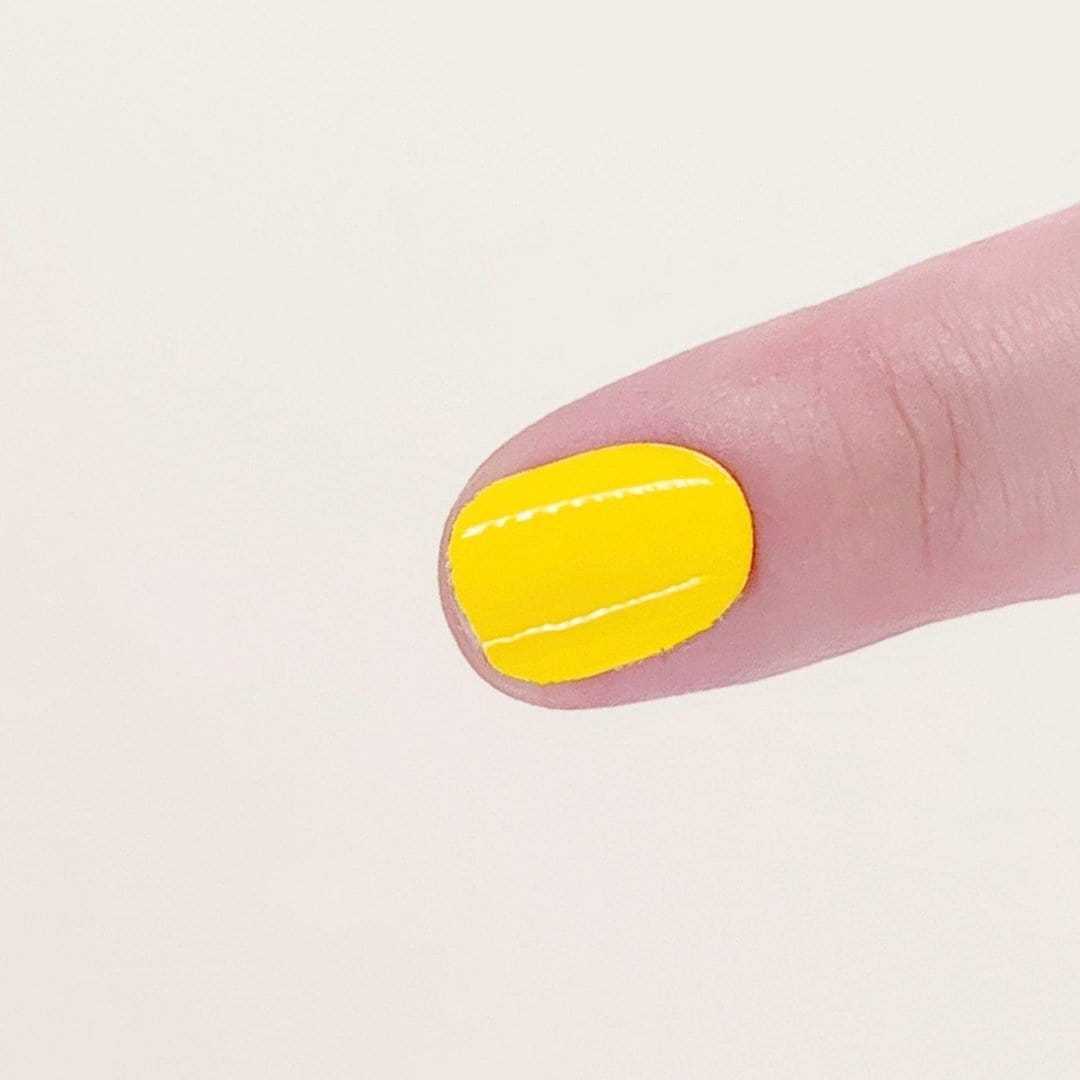 Luscious Lemon-Adult Nail Wraps-Outlined