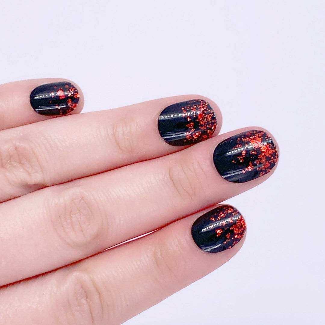 Over the Edge-Adult Nail Wraps-Outlined