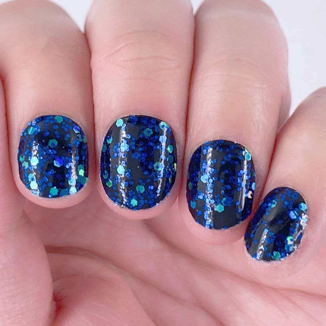 Shining Sea-Adult Nail Wraps-Outlined